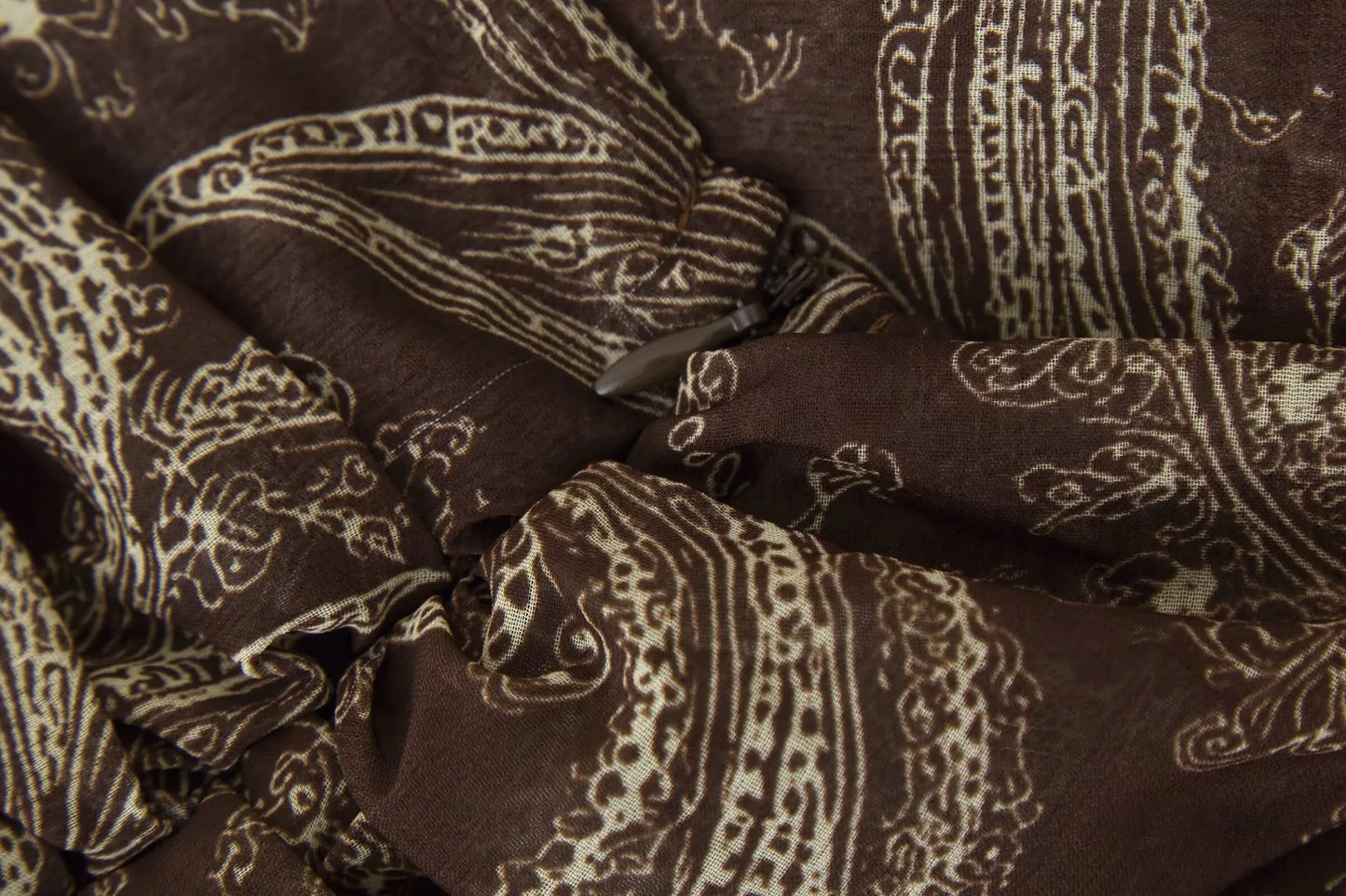 Falda Midi Plisada con Volantes – Estilo Vintage 2025