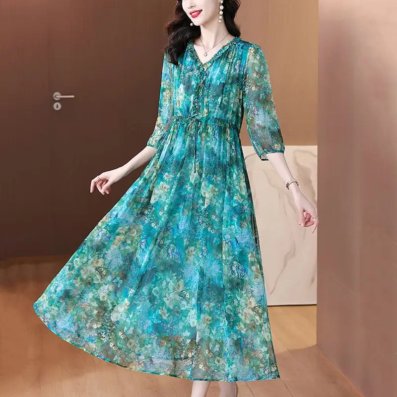 Vestido Maxi de Seda Floral – Verano 2024