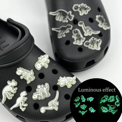 Accesorios Fluorescentes para Zapatos – Dinosaurios divertidos y con estilo
