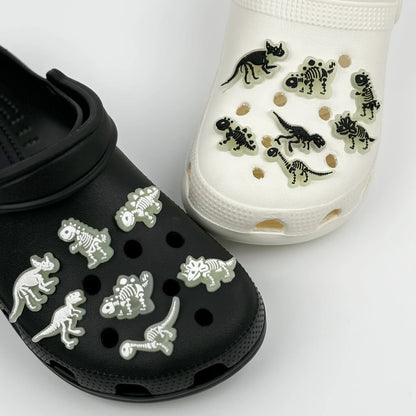 Accesorios Fluorescentes para Zapatos – Dinosaurios divertidos y con estilo